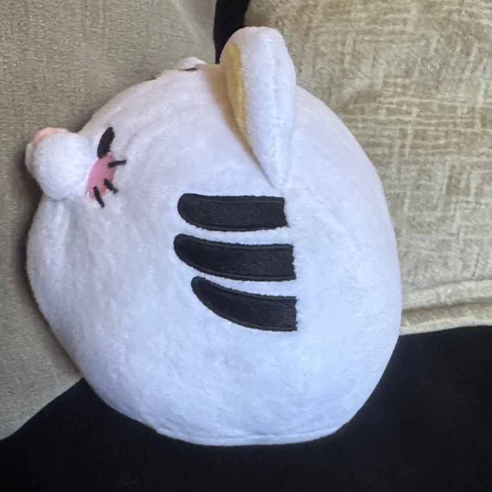 Korotora Tiger Plush white Fukuya Cat Stuffed Animal Toy Small